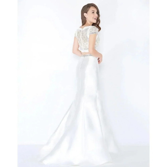 NWT Mac Duggal White Two Piece Formal Pageant Gown $598 - Picture 3 of 10